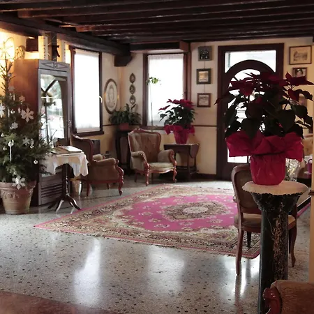 Hotel Pigalle