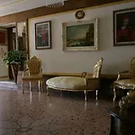 Hotel Pigalle
