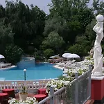 Pigalle Hotel Tezze sul Brenta