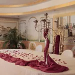 Pigalle Hotel 4*