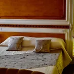 Hotel Pigalle 4*