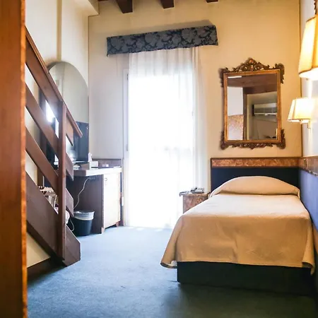 Pigalle 4* Tezze sul Brenta