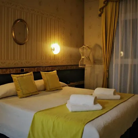Pigalle Hotel