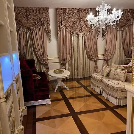 Pigalle Hotel 4*