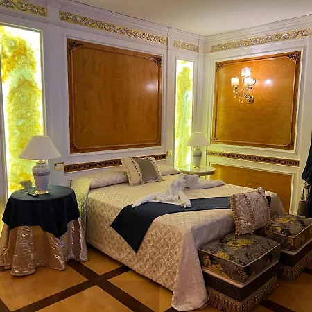 Hotel Pigalle 4*