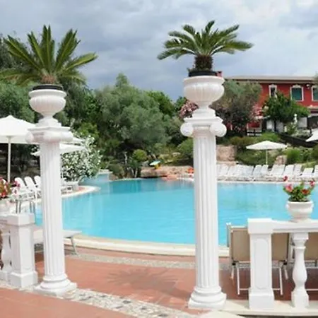 Pigalle Hotel 4*
