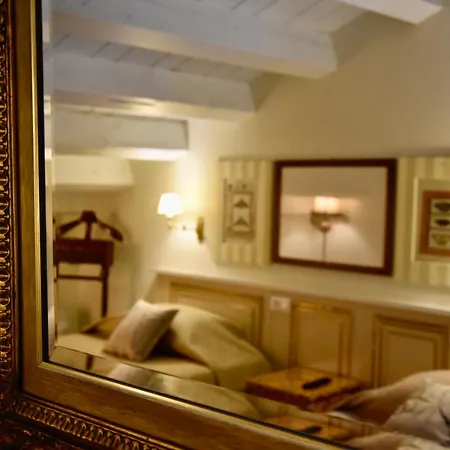 Pigalle Hotel 4*