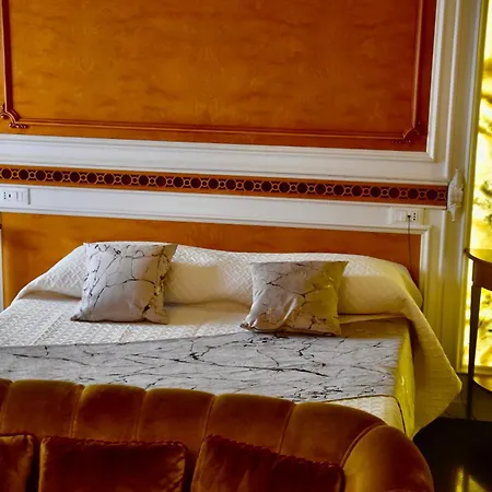 Pigalle 4*
