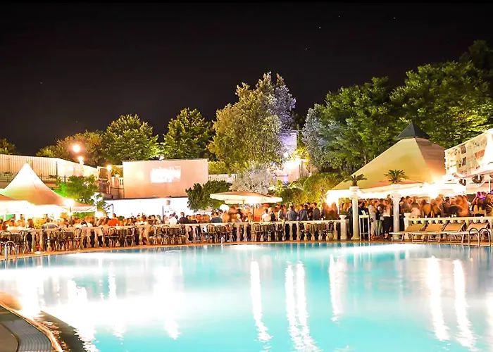 Pigalle 4* Tezze sul Brenta